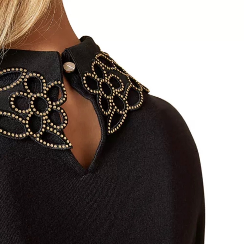 Ted Baker Azaleo Embellished Collar Navy Sweater with Floral Collar Sz 1 (US 4)